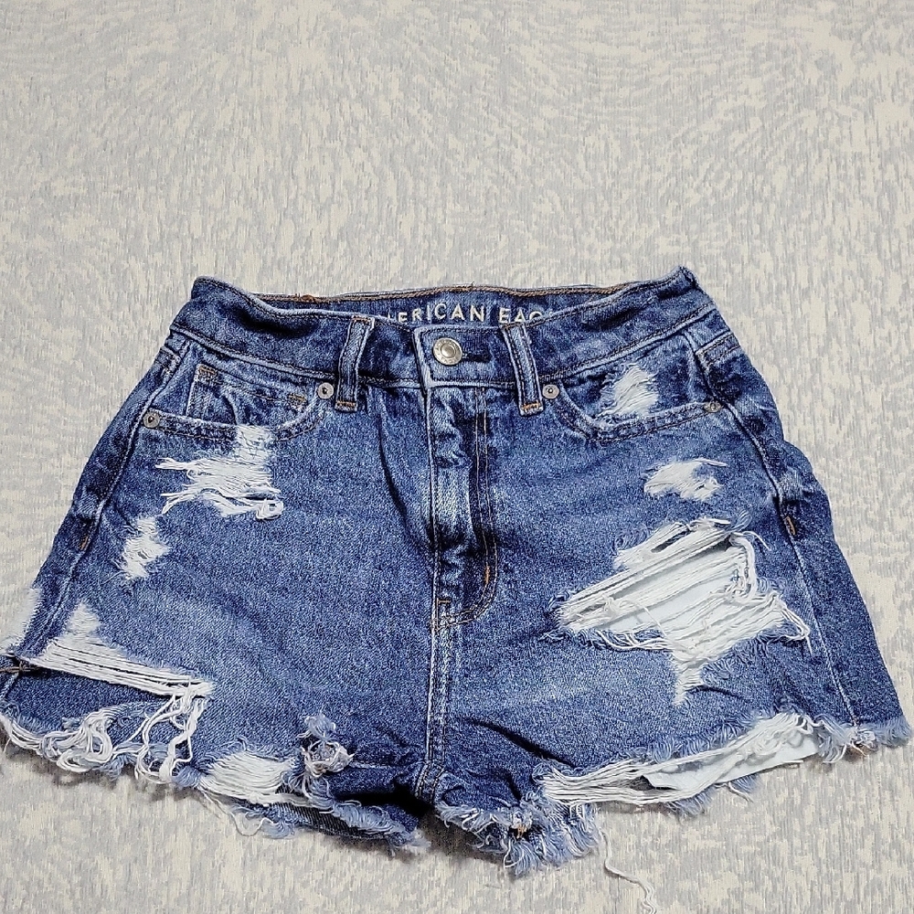 American Eagle Outfitters Women's Blue Denim Shorts